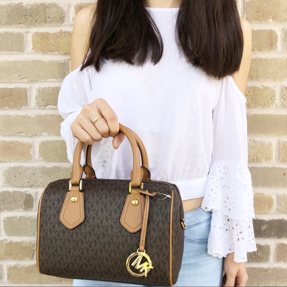 Gaby’sBags👜💕Michael Kors Small Satchel Brown Mk - Picture 2 of 6